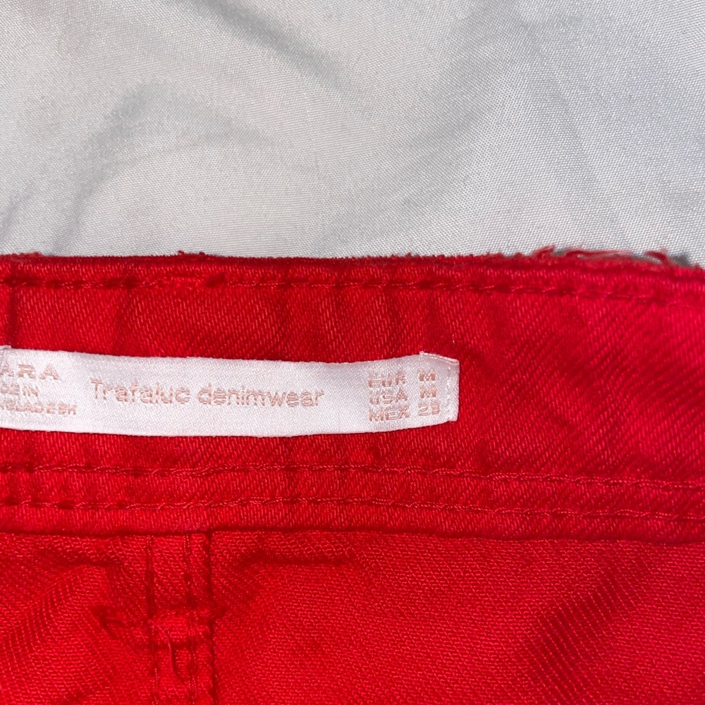 🛍Sale Zara red denim distressed mini skirt